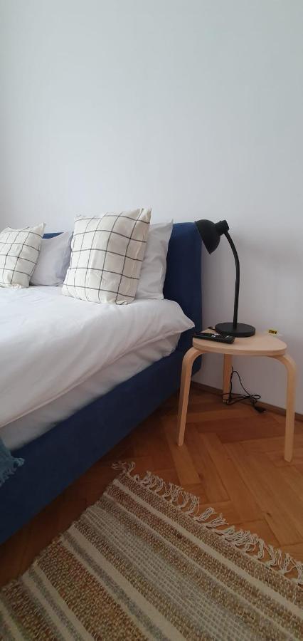 The Pines Serviced Apartments Braşov Esterno foto
