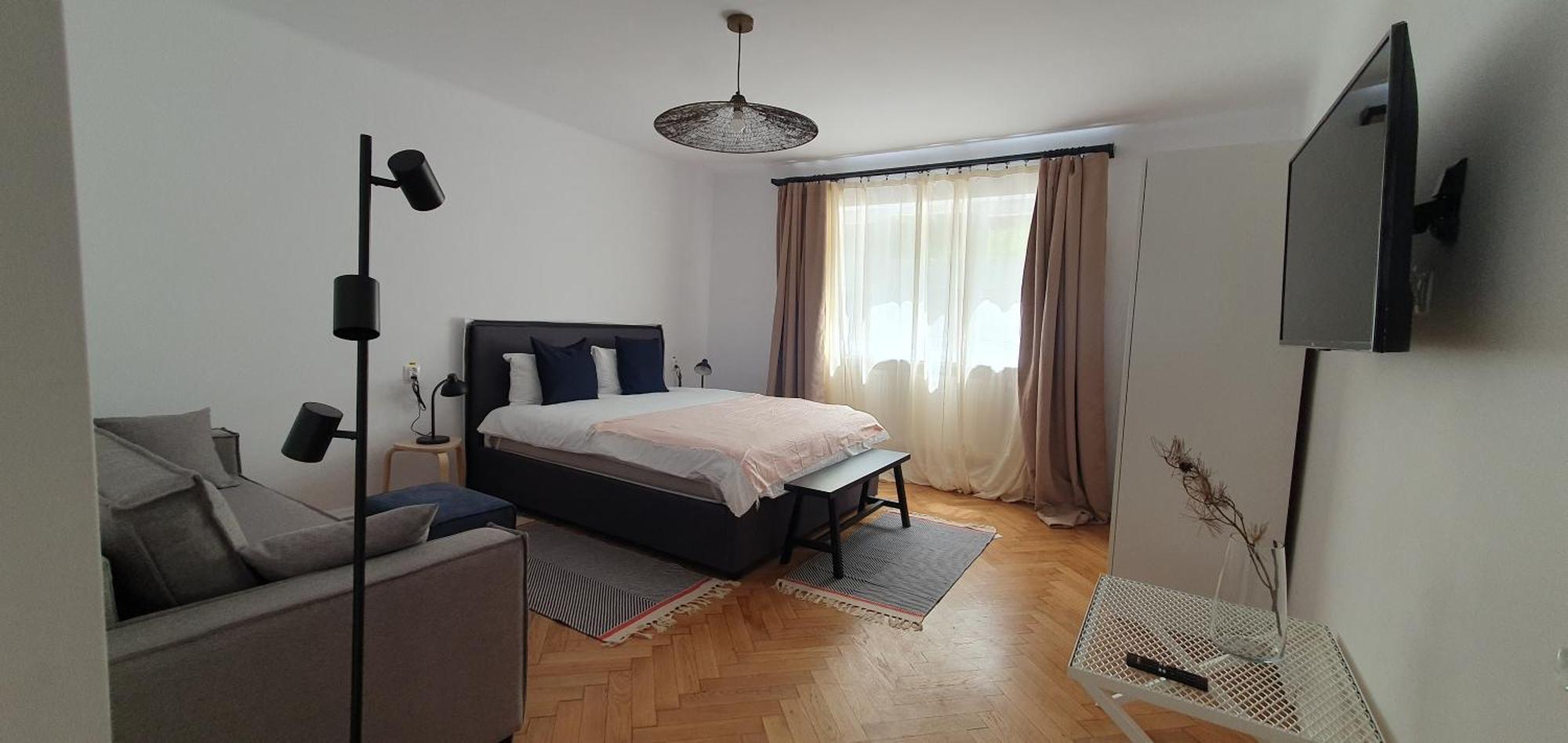 The Pines Serviced Apartments Braşov Esterno foto