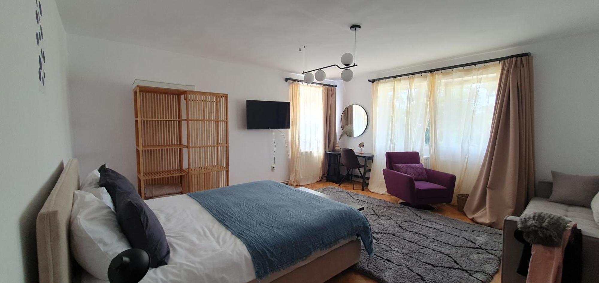 The Pines Serviced Apartments Braşov Esterno foto